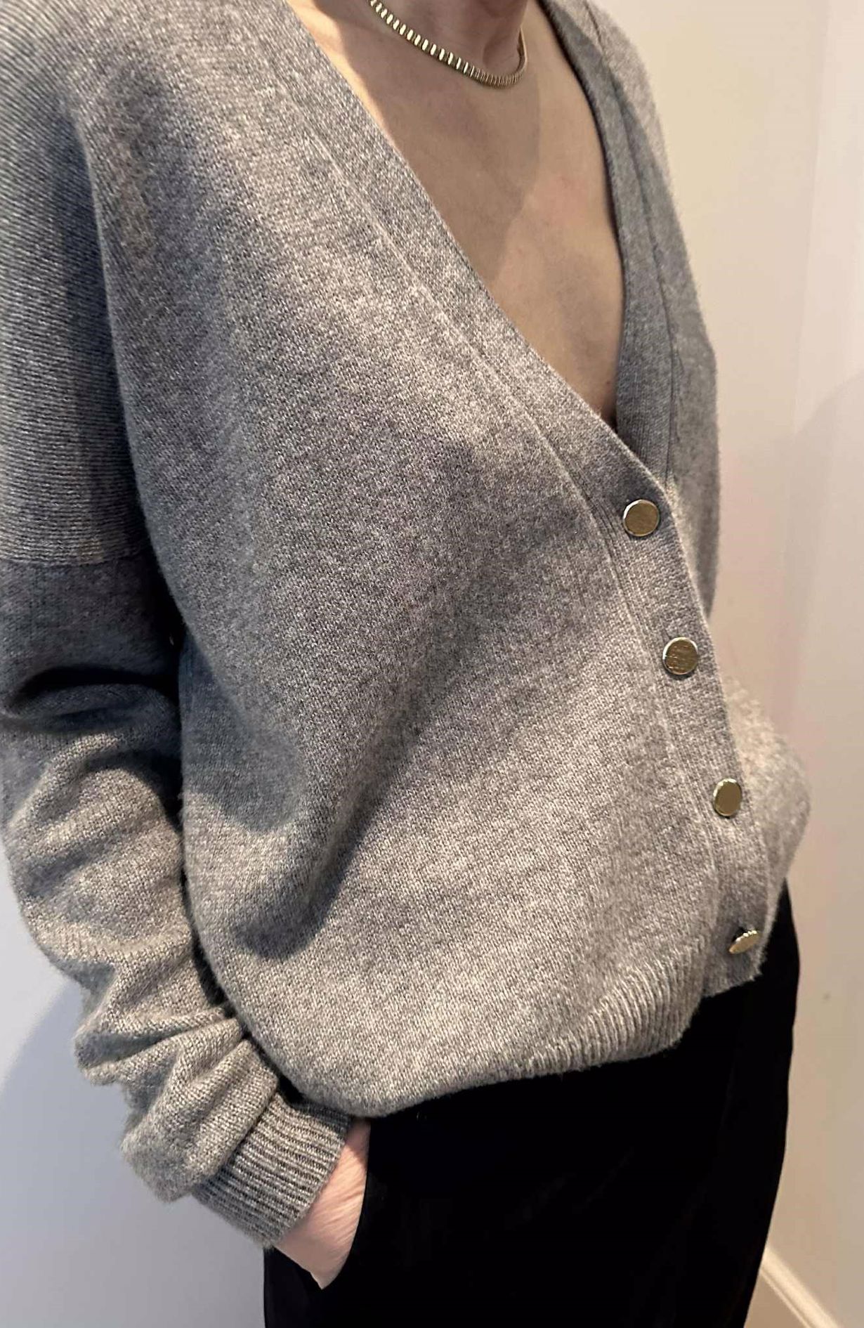 Aurelia Cardigan City