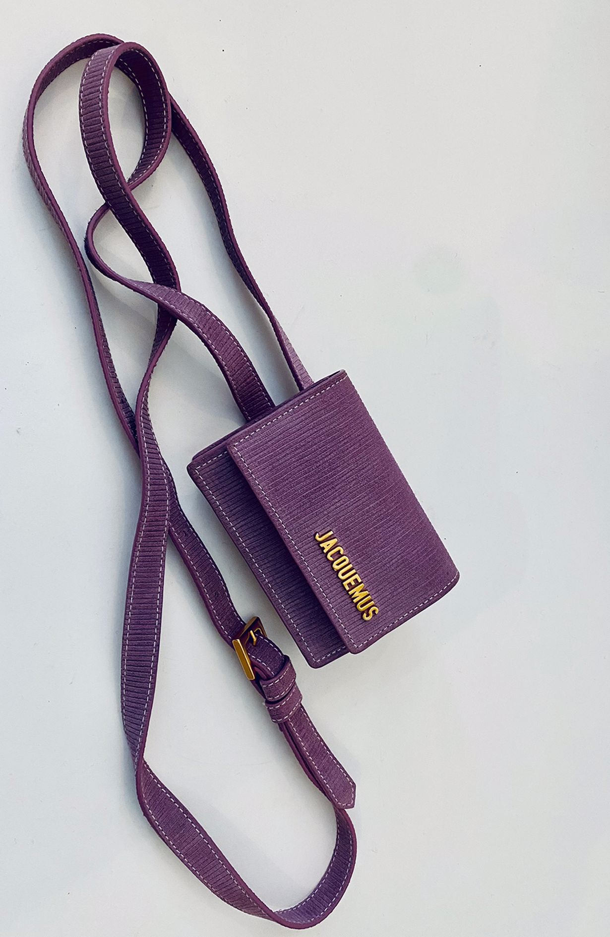 Buy Jacquemus Belt Bag here I Blame Lulu