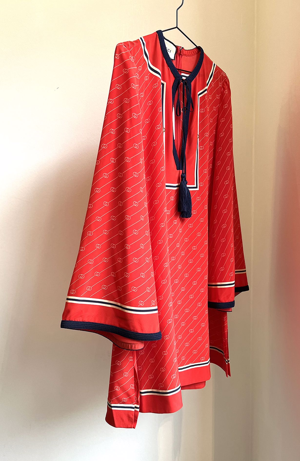 Gucci Silk Dress w. Red & Navy Tassles - Size 40