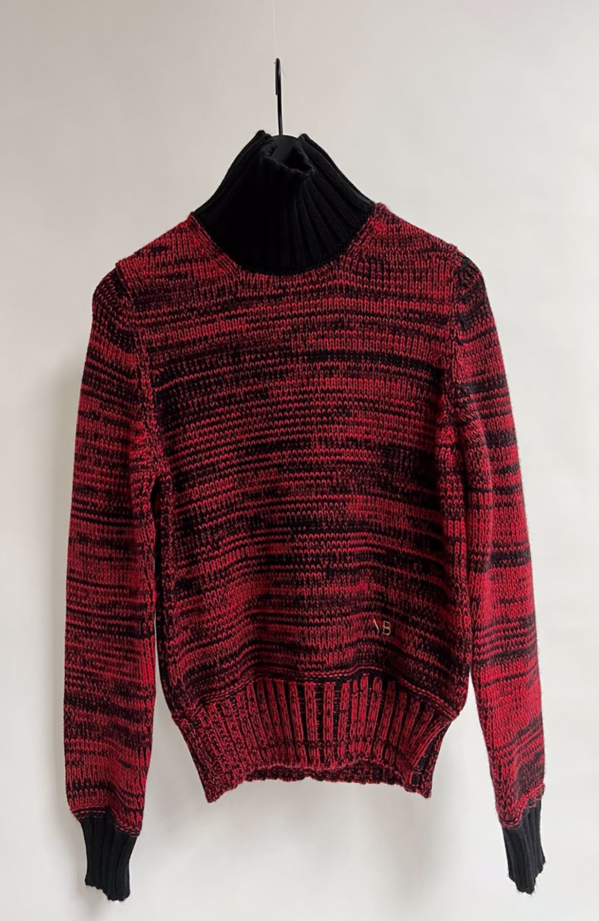 Victoria Beckham Turtleneck Knit - Red / Black Size M