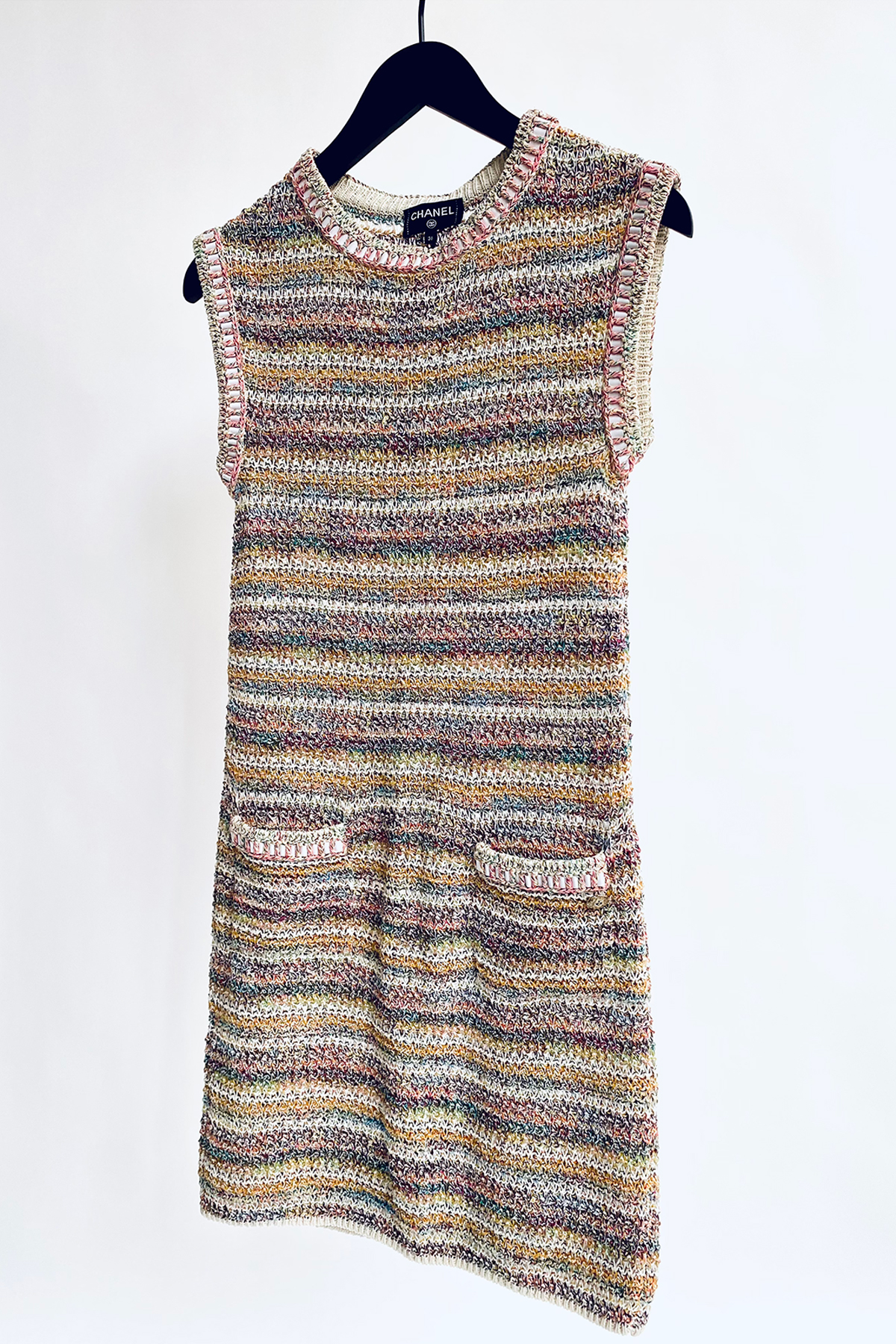 Chanel dress no sleeve light color knit FR 36